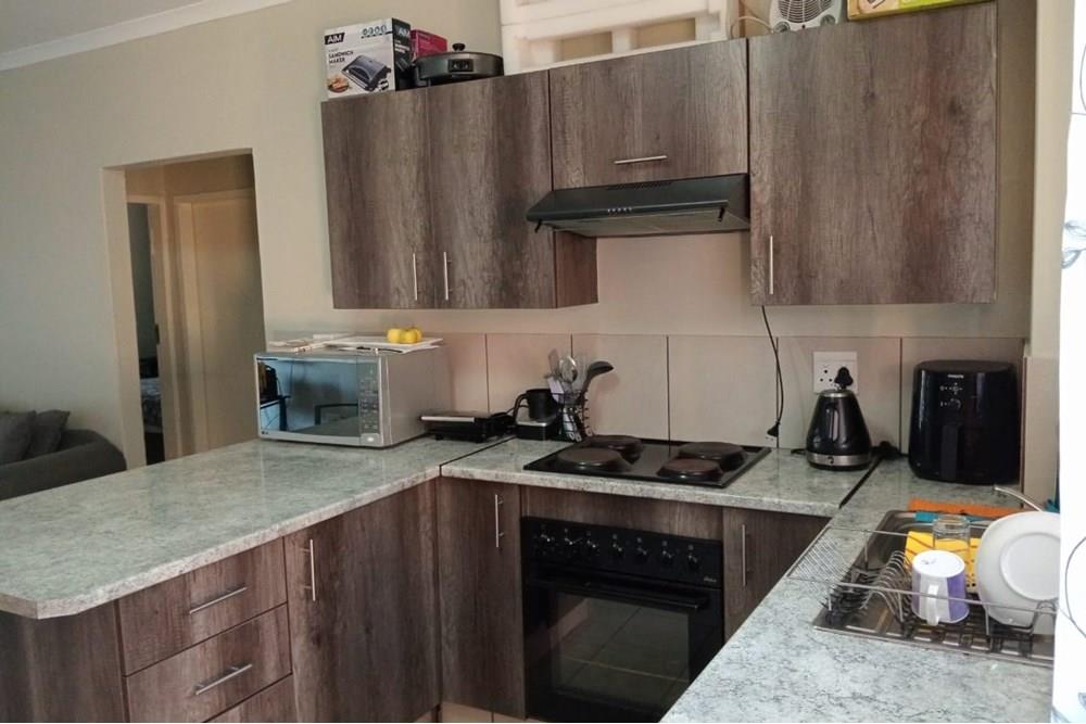 Platforms-Links-Apartment-in-Witfield-2-bed.-2