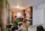Charming 3 bed 2 bath ground floor apartment