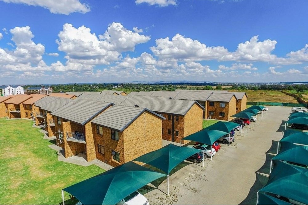 2 Bed 1st Floor Apartment immediately for sale in Boksburg