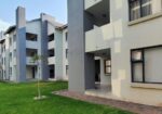 2 bedroom Eveleigh estate ground floor flat for sale in Boksburg
