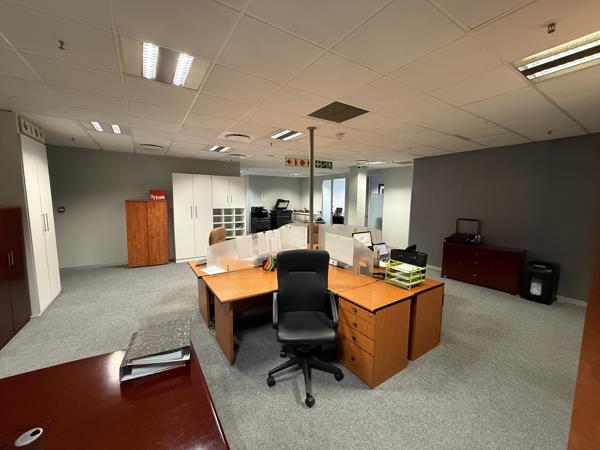 422 m² Commercial space in Rosebank