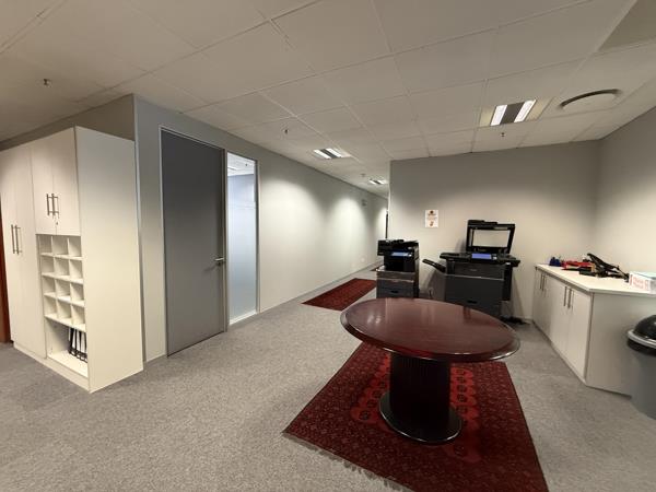 422 m² Commercial space in Rosebank