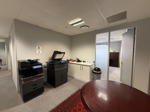 422 m² Commercial space in Rosebank