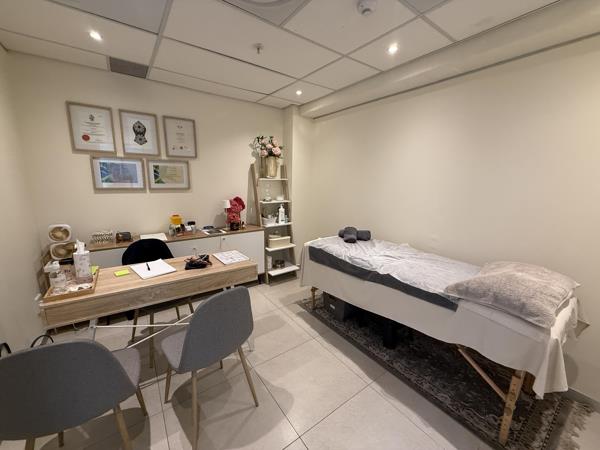 154 m² Commercial space in Rosebank